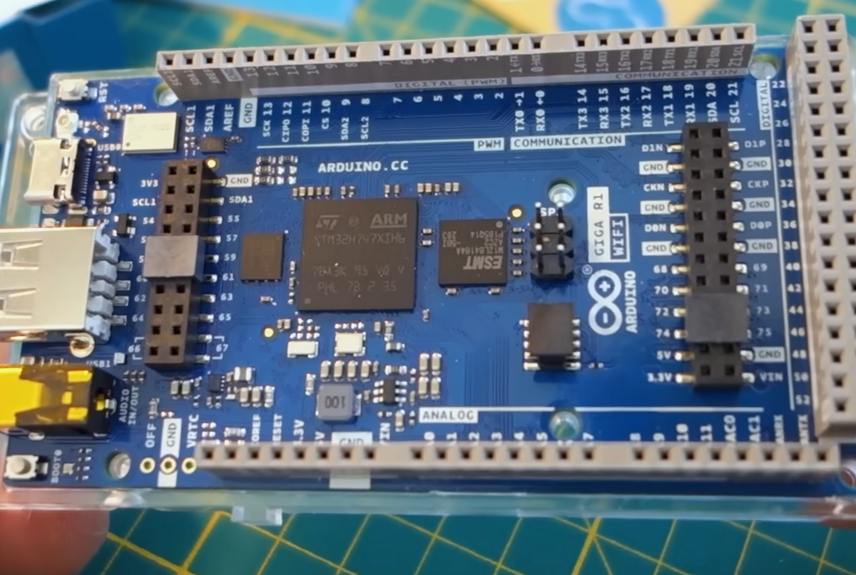 Arduino GIGA R1 Review - Technetron Electronics