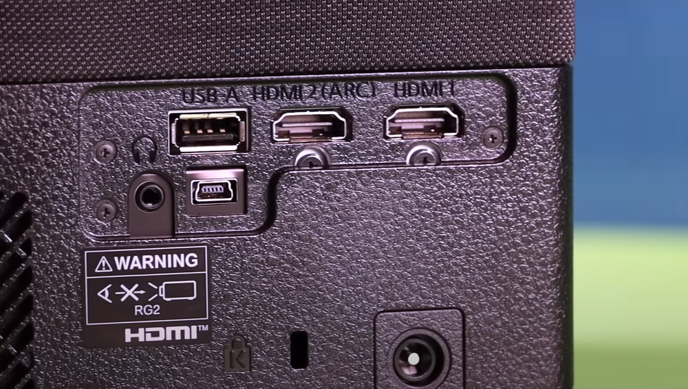 Comparison: Epson EF-11 vs. Epson EF-12