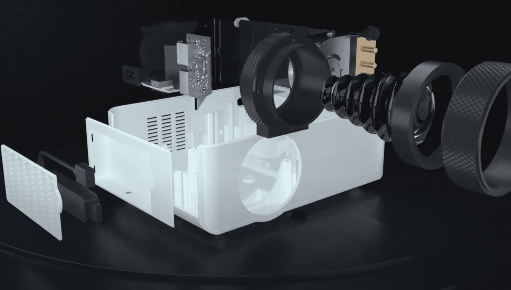 Connecting Your Phone to a FANGOR Projector