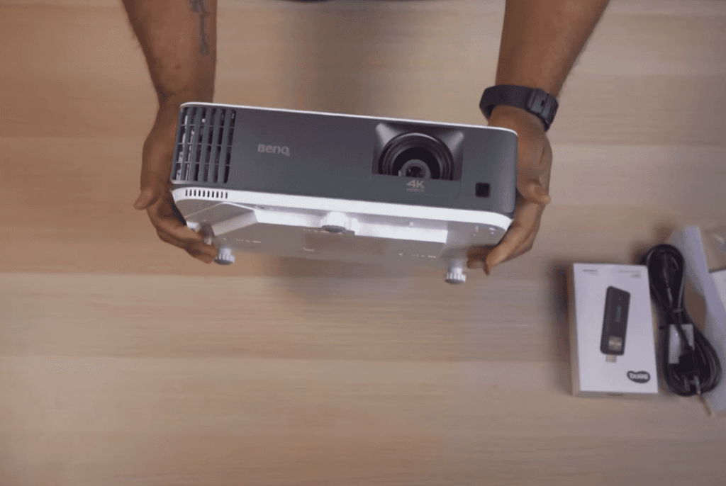 Considerations for Gaming with Projectors