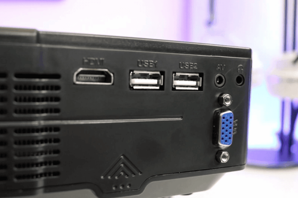 Common Issues when Getting Sound from Projector to Speakers