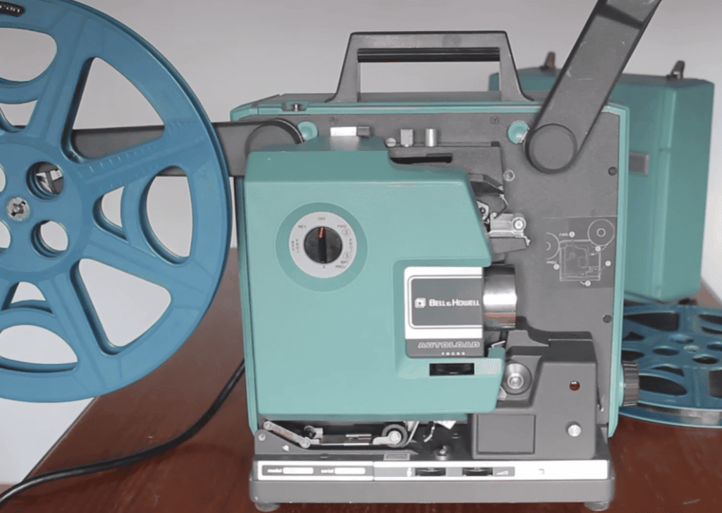 What Influences The Worth of Vintage Projectors?
