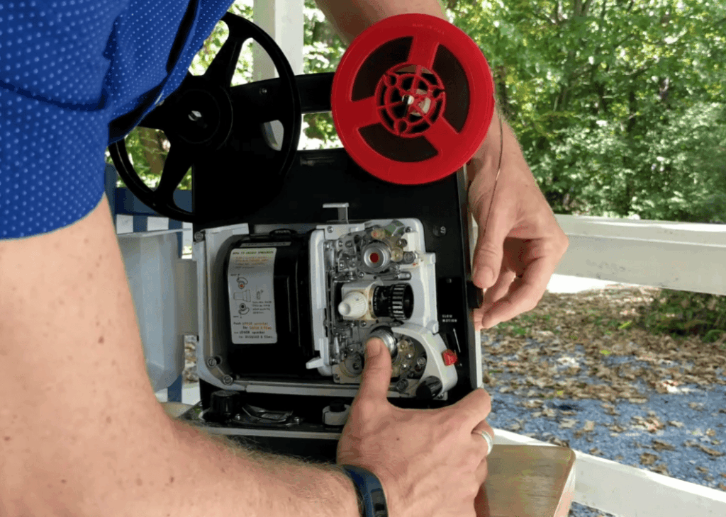 Features of the Elmo Projector