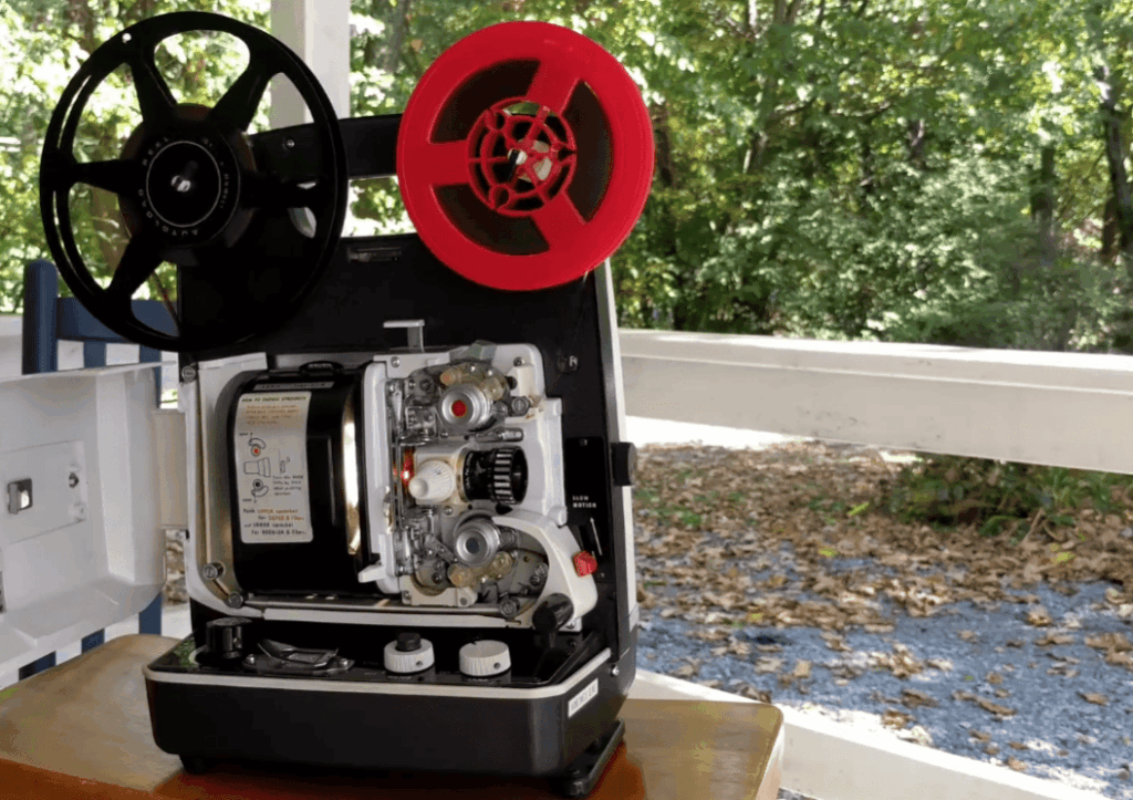 Use Cases for the Elmo Projector