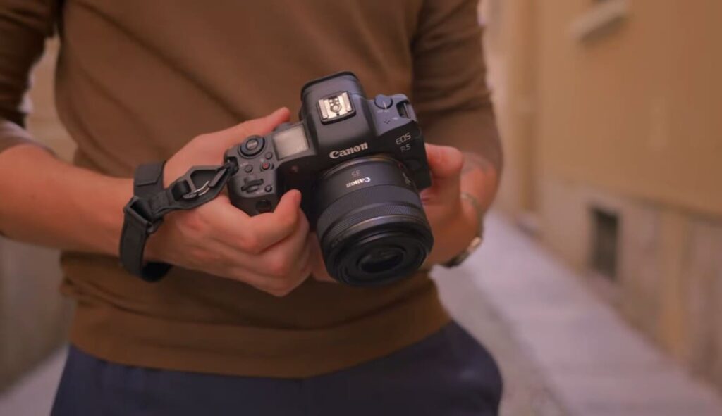 What Can You Use a 28mm Lens For?