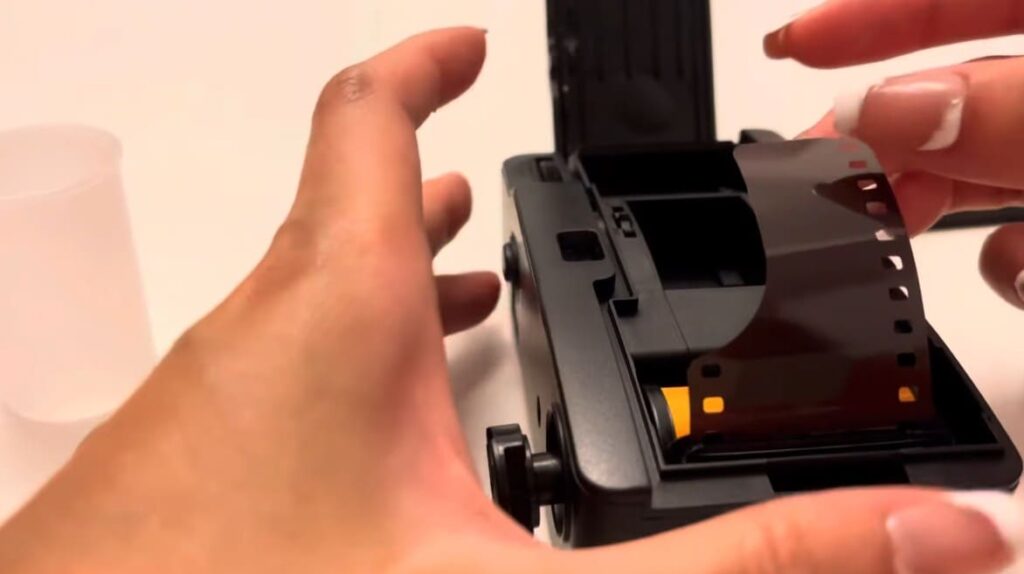 Main features of a 35mm lens