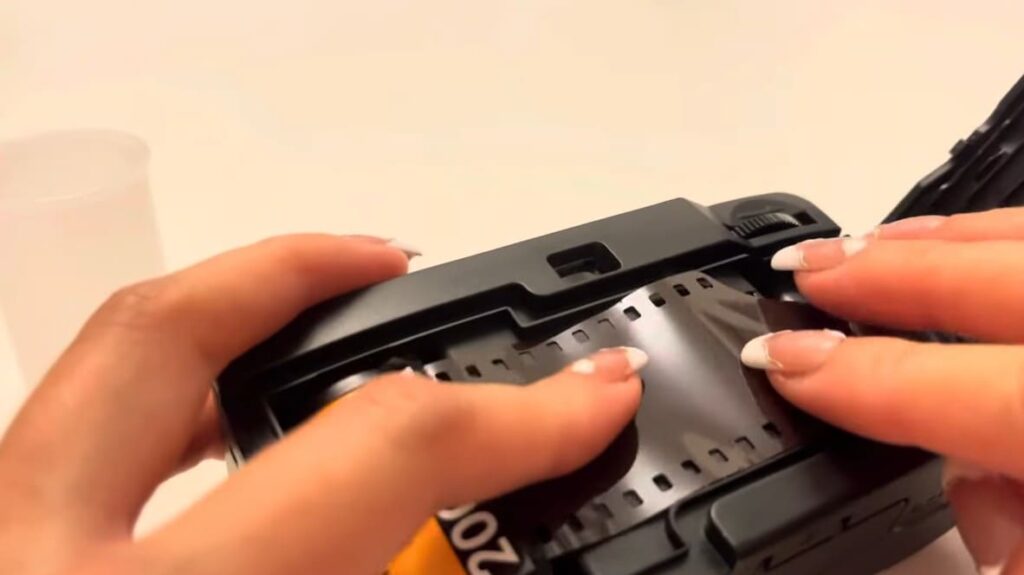 What films can be used in a 38mm Camera?