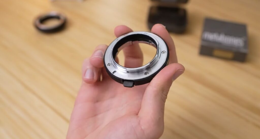 How to use a lens adapter?