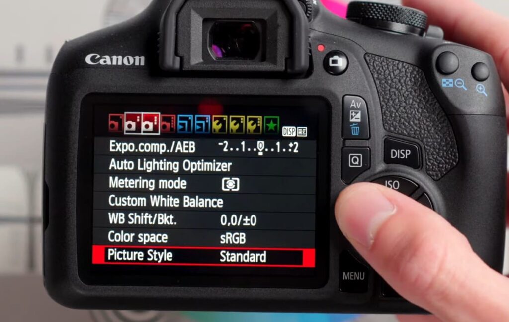 How to Turn off Flash on a Canon Camera?