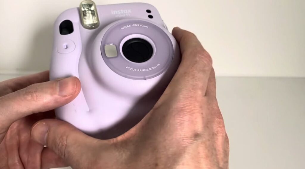 What Should You Do When Your Instax Mini 11 Not Working Due to Battery Issues?