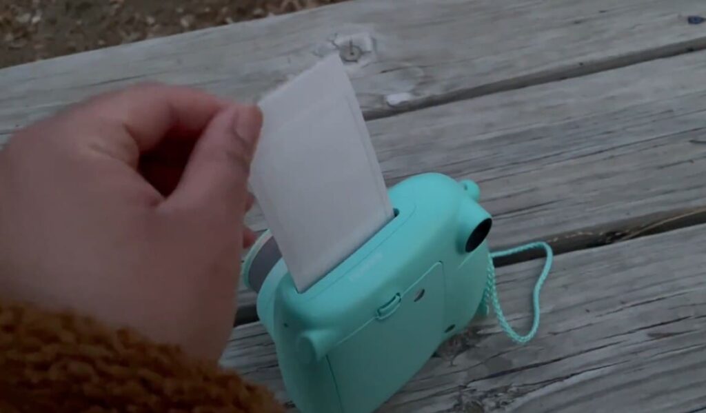 What Are The Instax Mini 7s Light Settings?