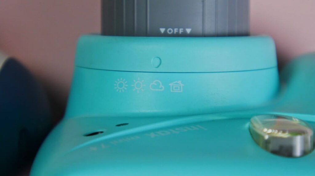 What Are The Instax Mini 7s Light Settings?